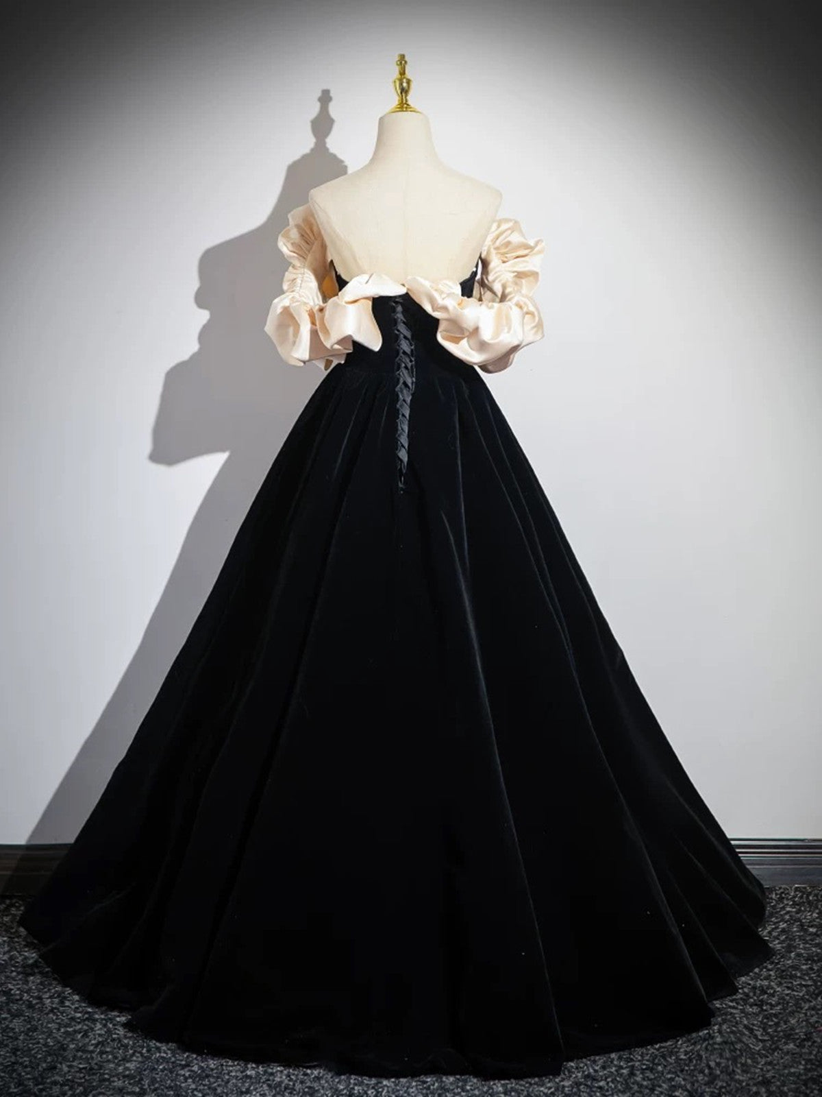 A-line Black Velvet Pearls Off Shoulder Party Dress