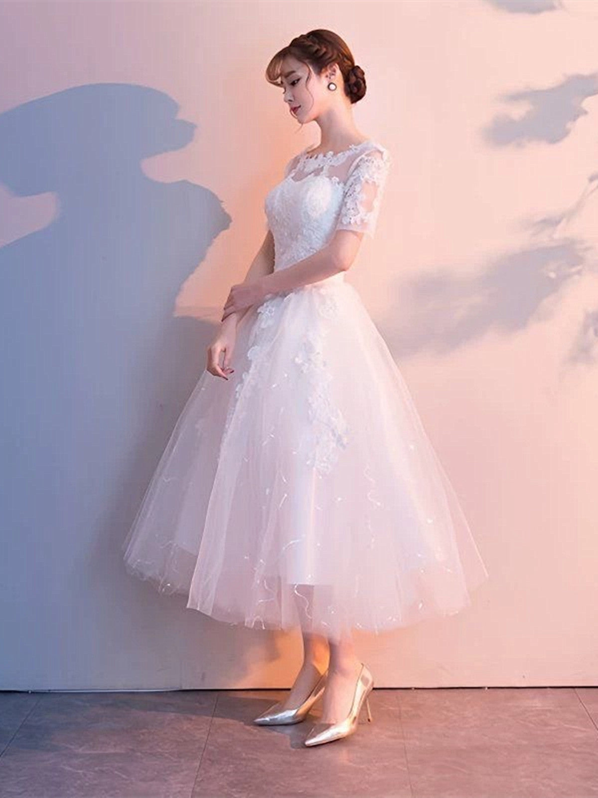 White Tulle Short Sleeves Tea Length Wedding Party Dress