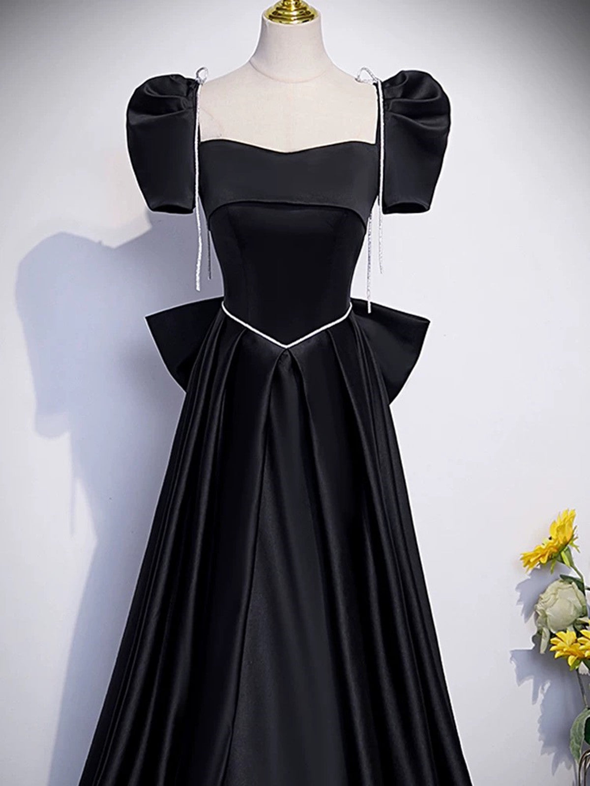 A-line Black Satin Short Sleeves Party Dress