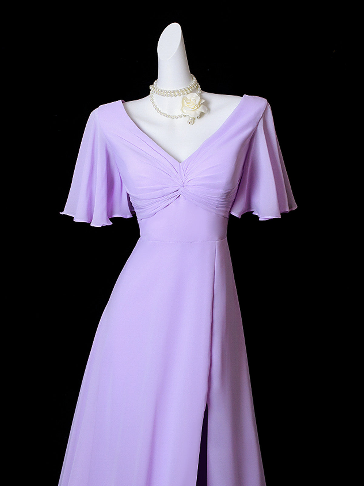 Vestido de fiesta largo de gasa morado claro con mangas cortas 