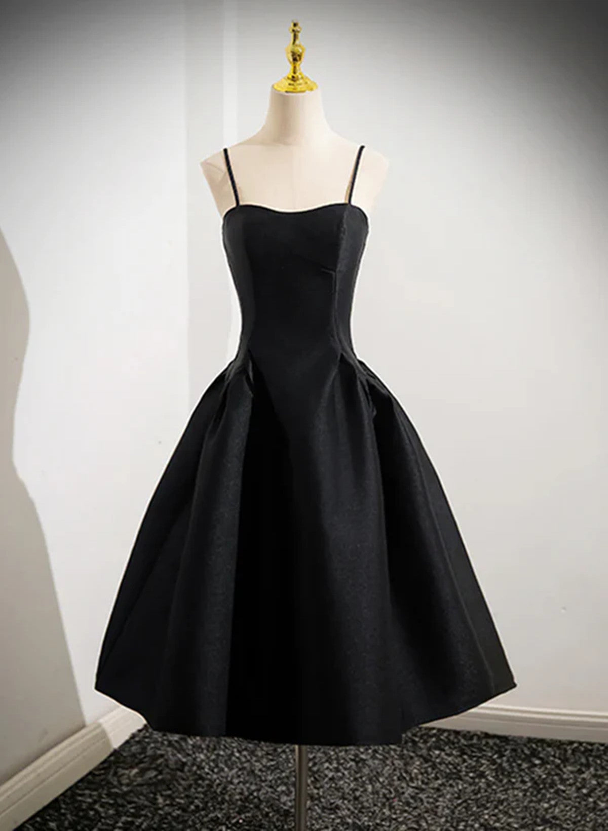 Black Satin Straps Simple Knee Length Party Dress