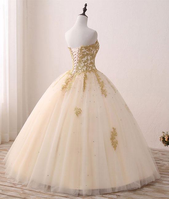 Hermoso vestido de fiesta color champán claro 