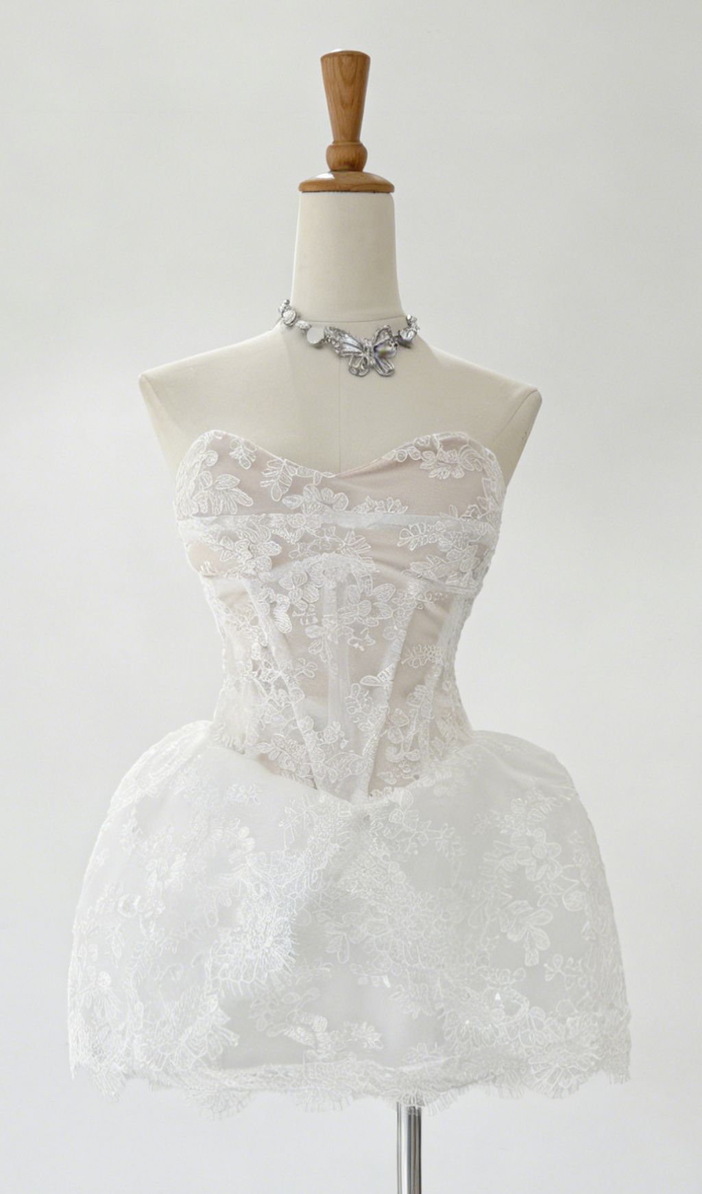 Kadi Pink Lace Strapless Mini Dress