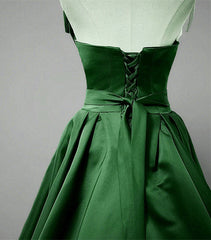 Vestido de fiesta largo de satén sencillo de corte A verde 