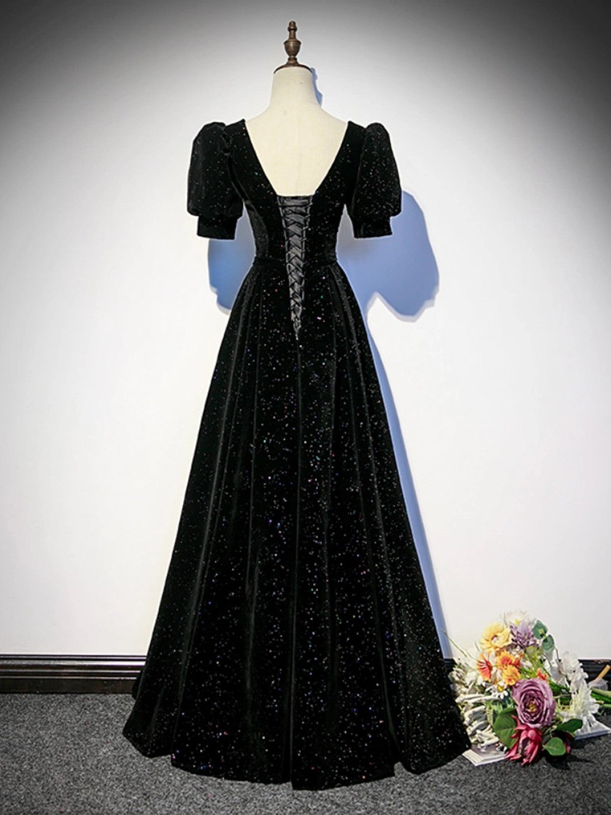 A-line Black Shiny Velvet Short Sleeves Prom Dress