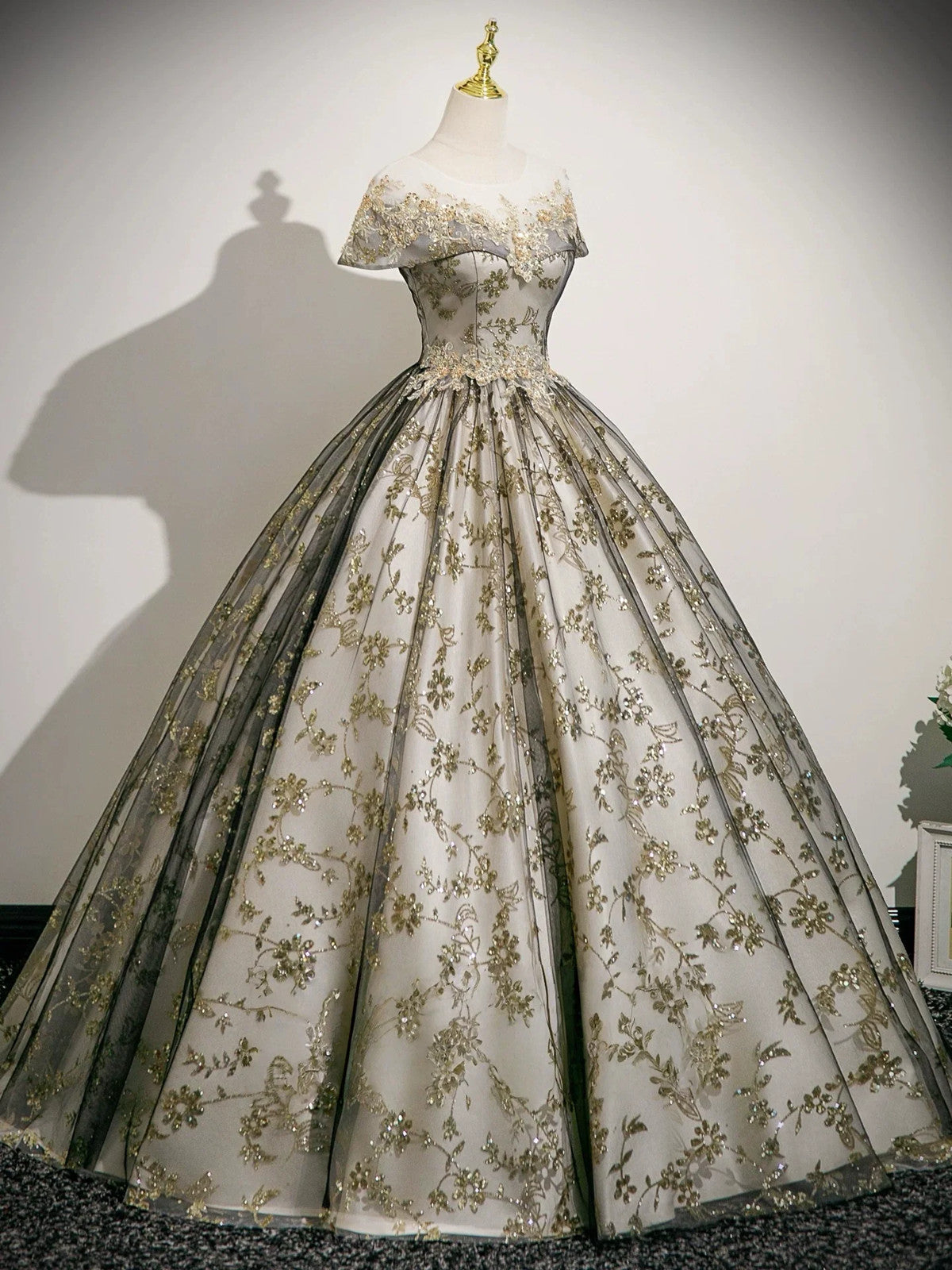 A-line Round Neckline Floral Lace And Tulle Party Dress