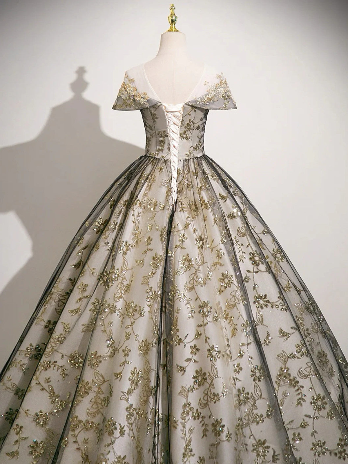 A-line Round Neckline Floral Lace And Tulle Party Dress