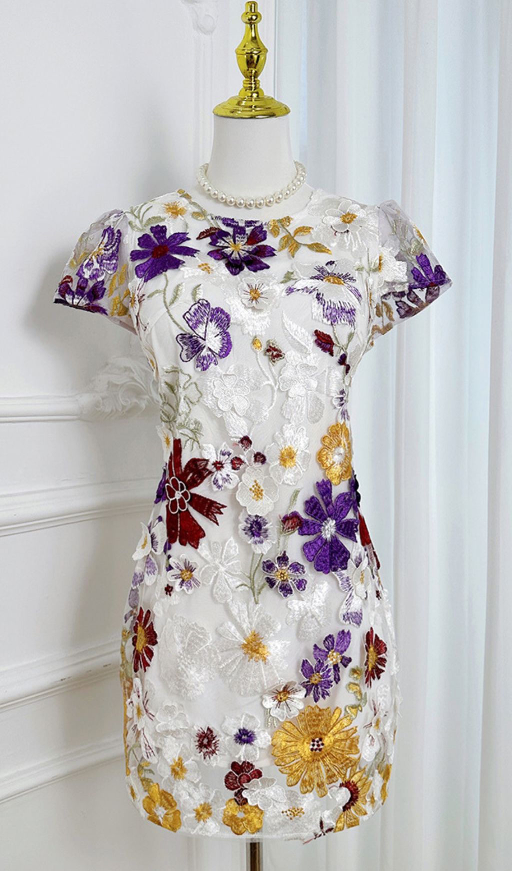 Fumiye Floral Embroidered Mini Dress