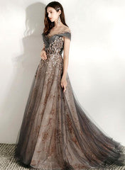 Vestido de fiesta largo de tul con encaje gris y champán 