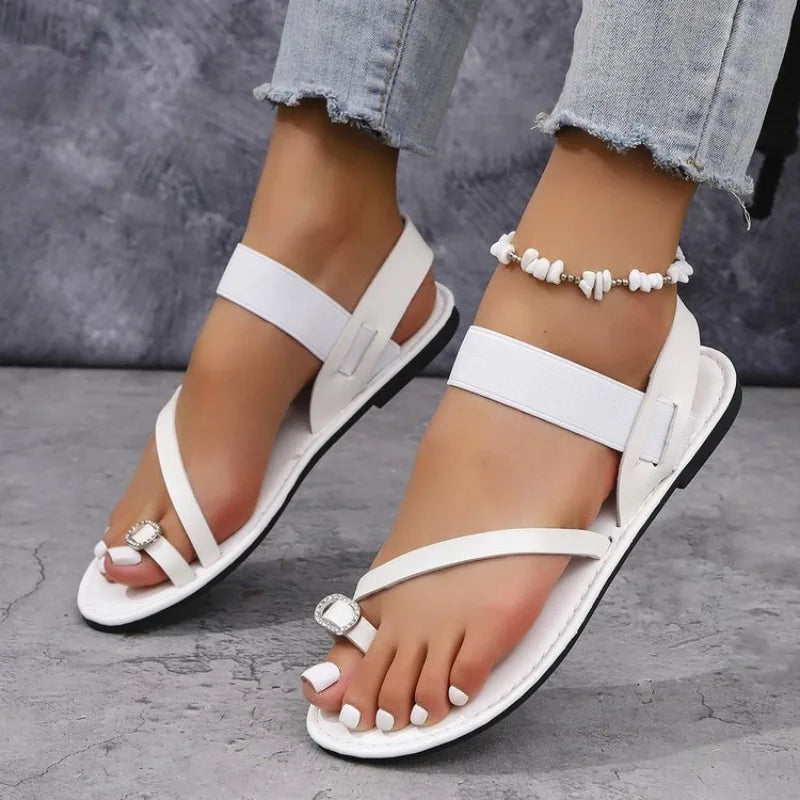 Sandals Flat Heels Clip-toe Casual Rome Sandals Ankle Buckle Strap Female Beach Shoes