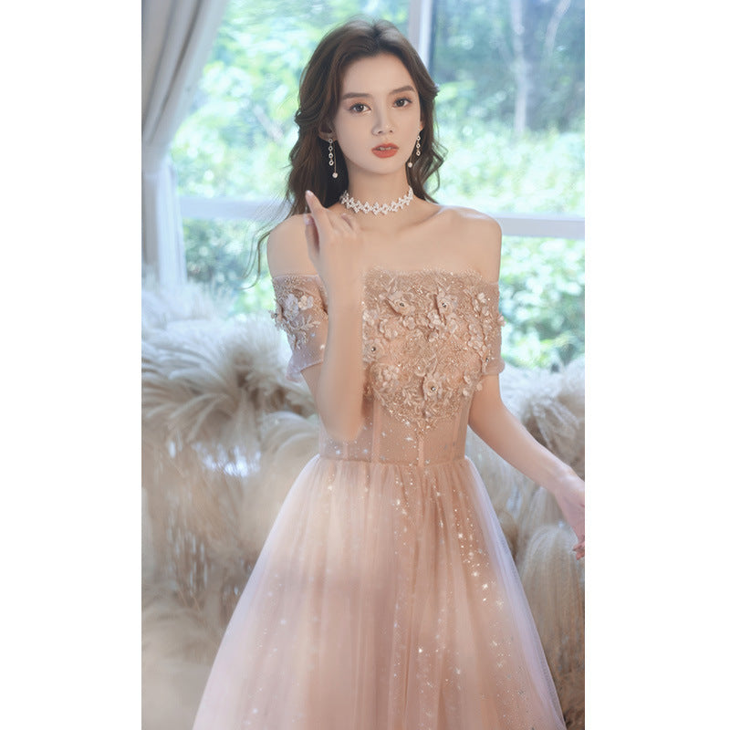 Vestido de fiesta de tul rosa con hombros descubiertos y encaje en forma de A 