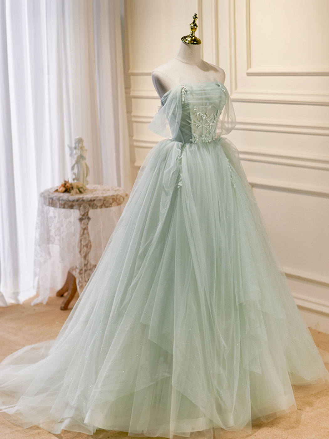 Light Green Tulle Beaded Sweetheart Long Prom Dress