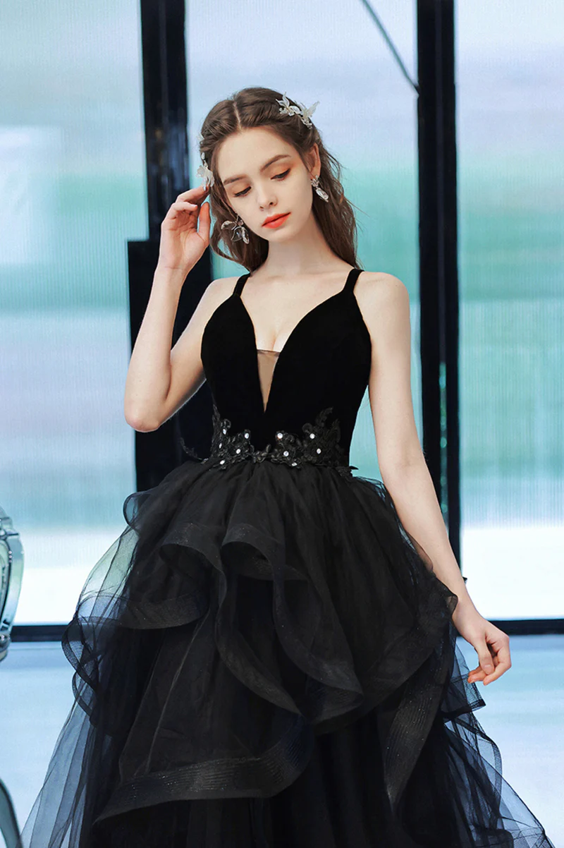 Black Straps V-neckline Tulle Long Party Dress