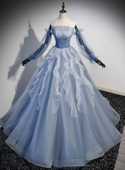 Vestido de fiesta azul claro con mangas largas y cuentas 