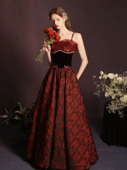 Vestido de fiesta largo hasta el suelo con escote en forma de A y tirantes finos con diseño floral 