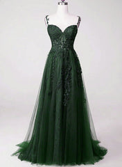 Vestido de fiesta elegante de tul con tirantes verdes y encaje 