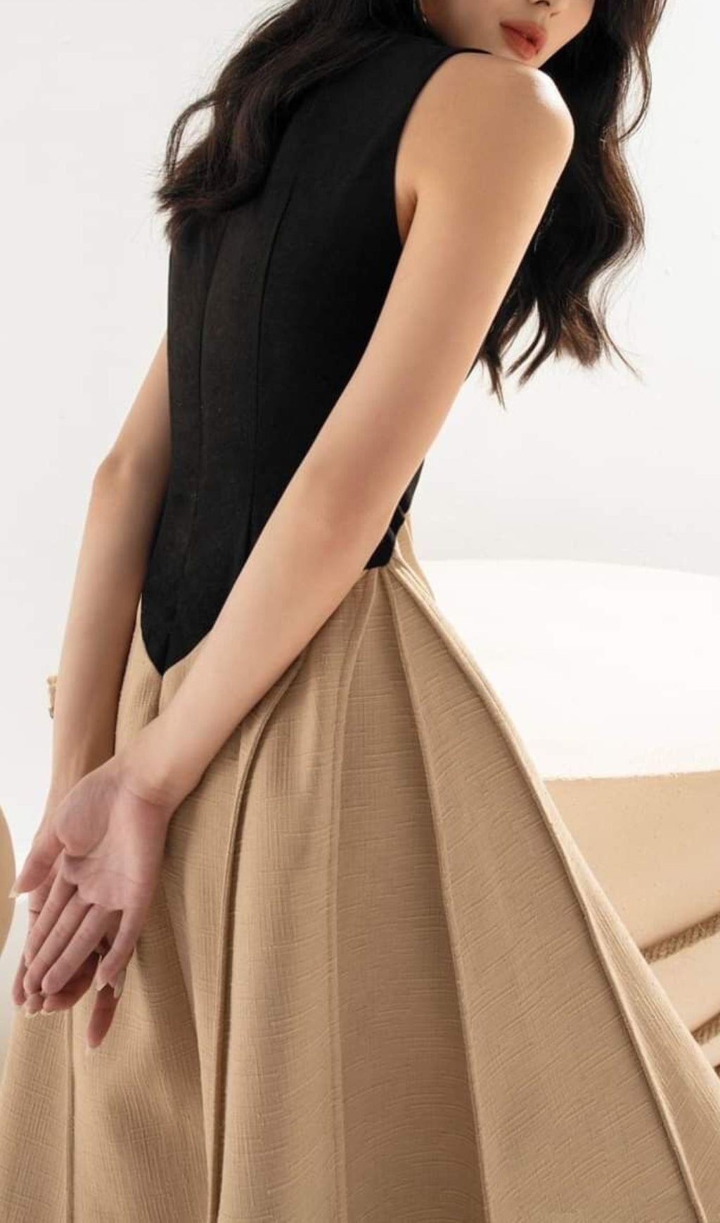Chic Color Block Sleeveless Midi Dress
