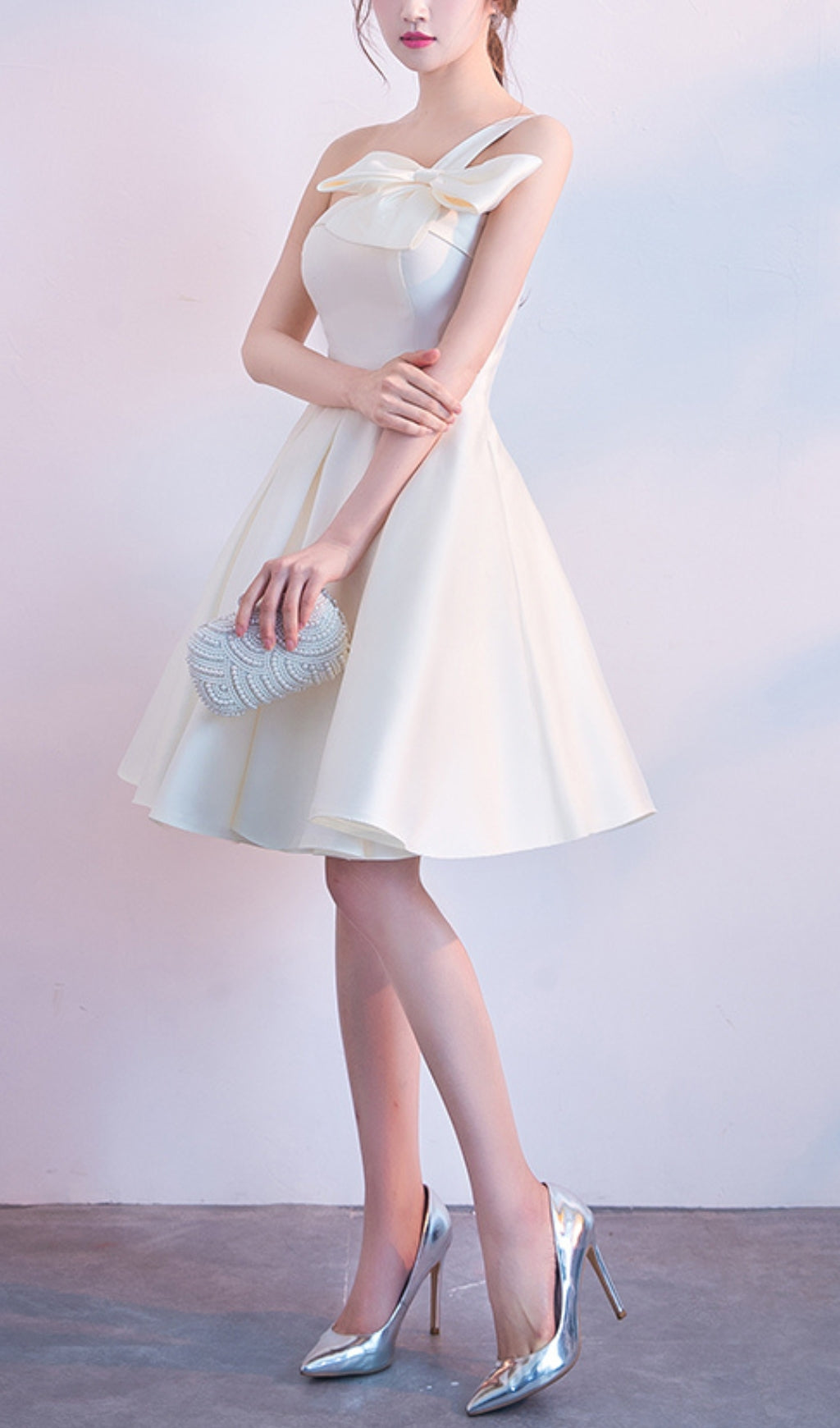 Astera Chic One-Shoulder Bow Mini Dress