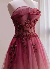 Hermoso vestido de fiesta largo con degradado de tul y cuentas 