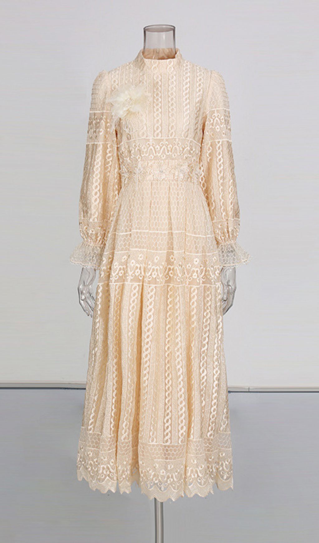 Ivah Romantic Blush Pink Floral Lace Midi Dress