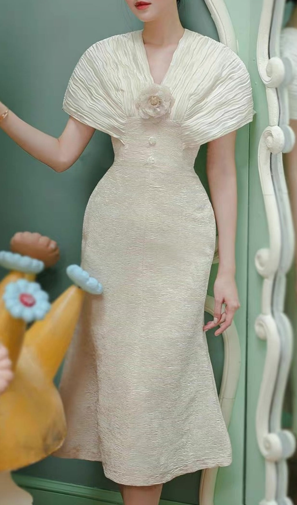 Endre Chic V-Neck Midi Dress with Pleated Sleeves & 3D Floral Appliqu
