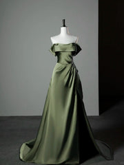 Vestido de noche largo de satén verde suave con hombros descubiertos y corte A 