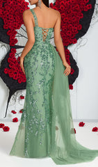 Jenne Glamorous One-Shoulder Sequin Mesh Maxi Gown with Slit