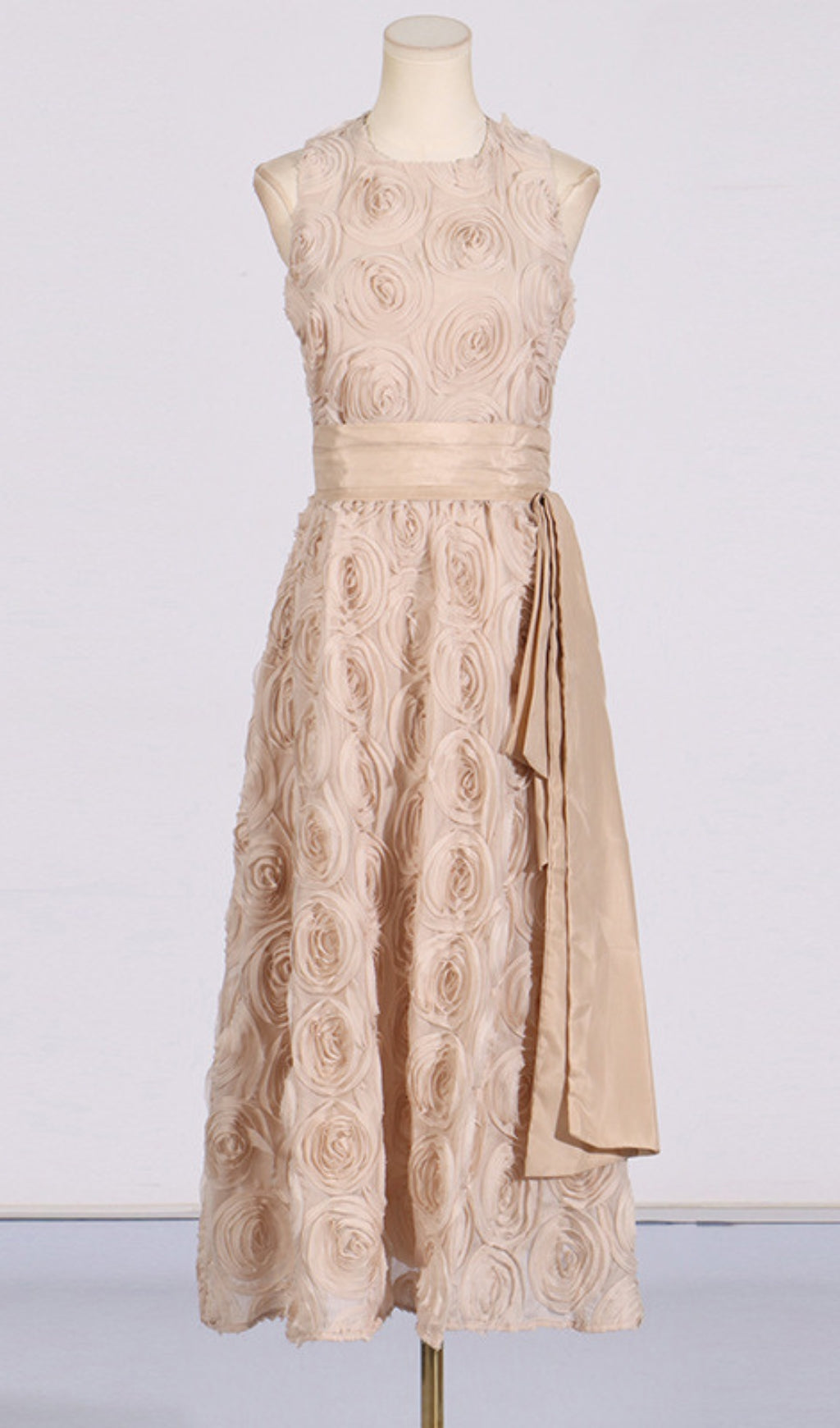 Blanche Black 3D Rose Floral Sleeveless Midi Dress