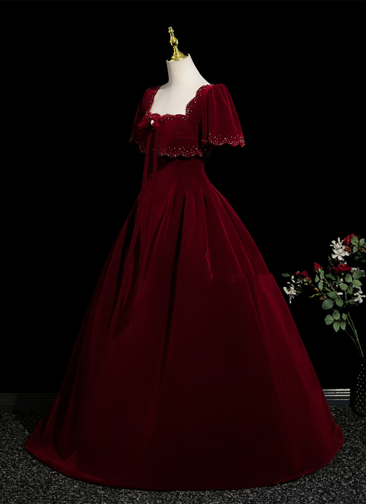 Vestido de fiesta de terciopelo rojo vino con mangas cortas y largo hasta el suelo 