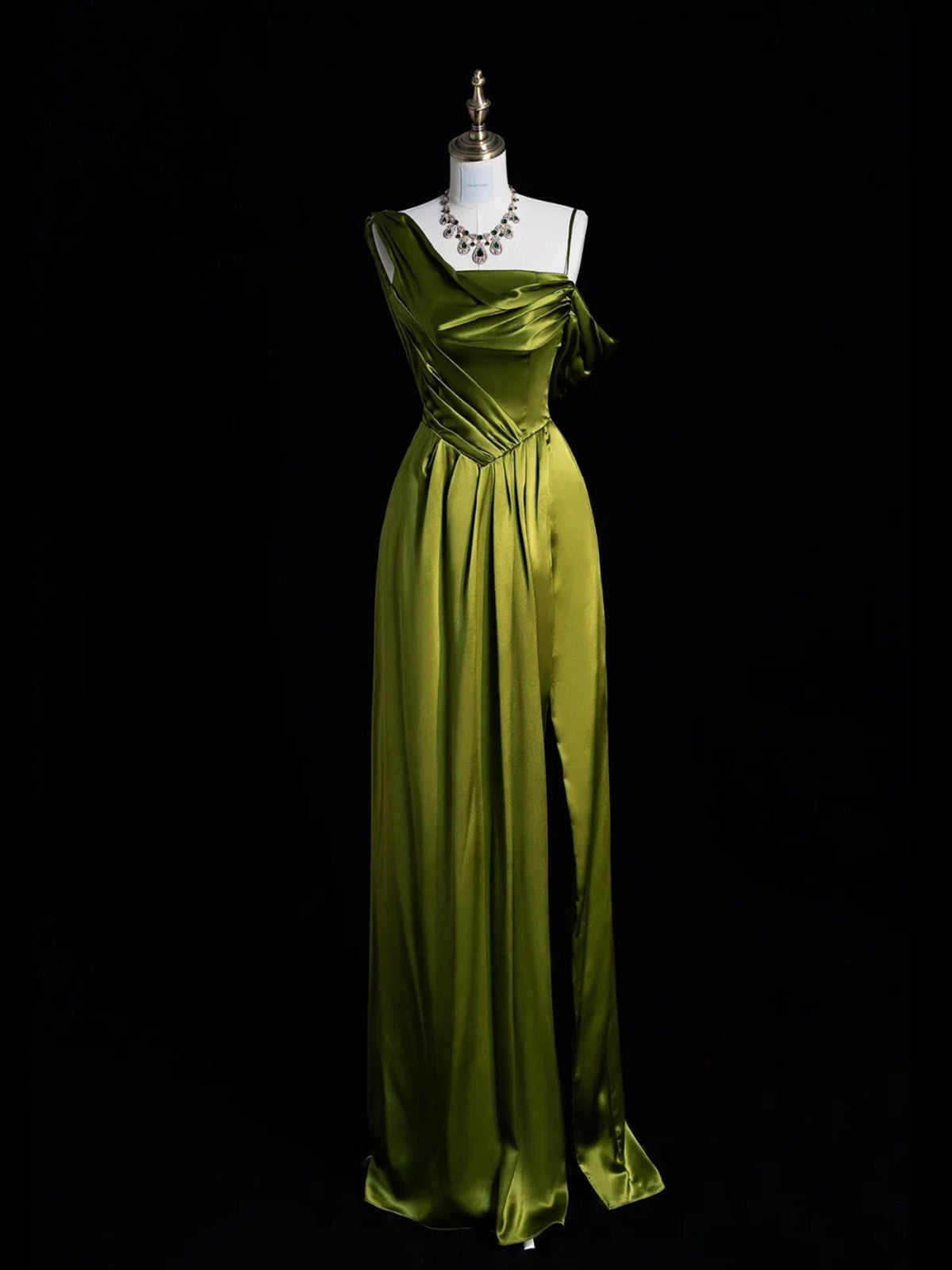 Lovely Green Soft Satin One Shoulder Prom Dress