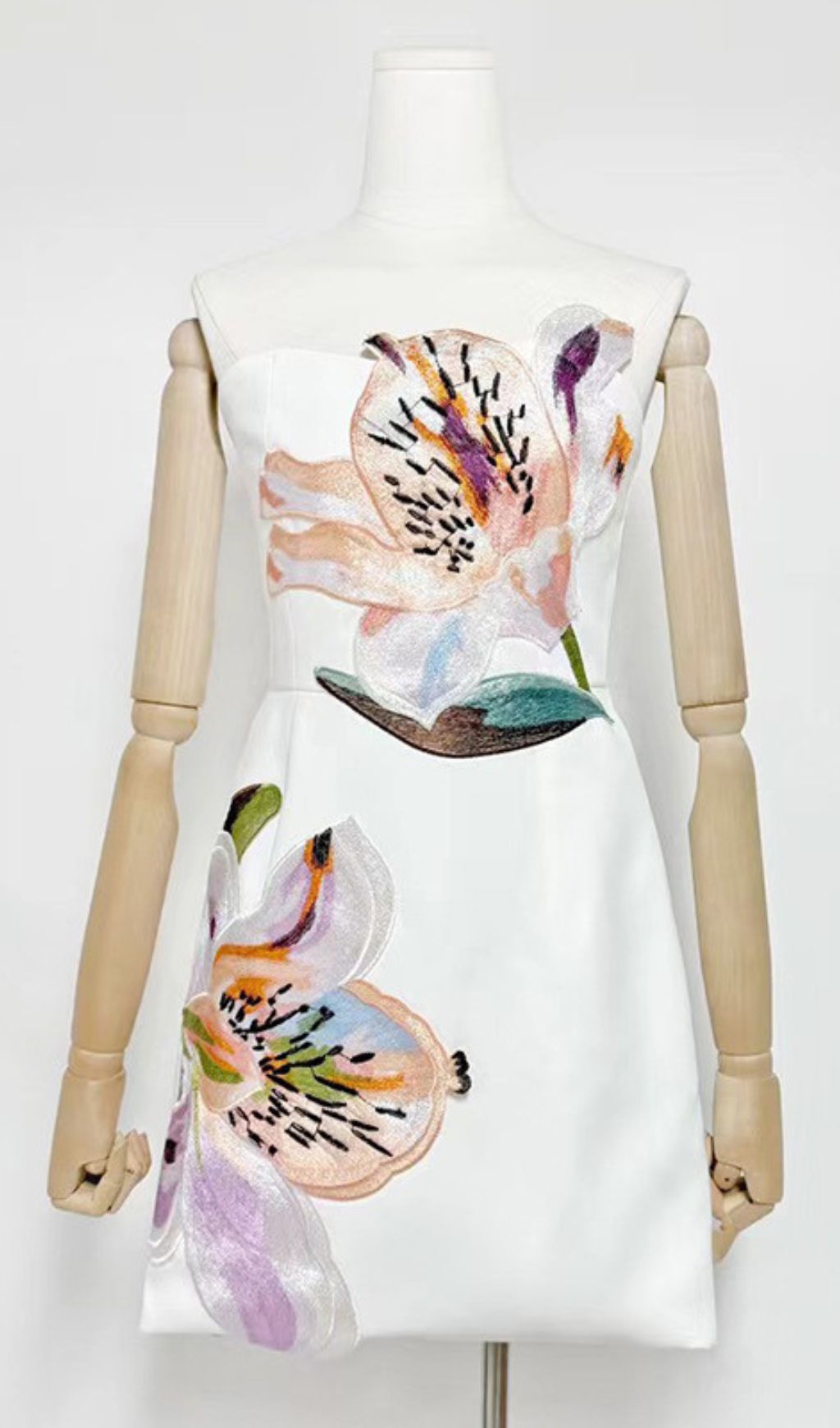 Huy White Strapless Mini Dress