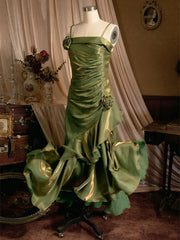 Vestido de fiesta largo de satén con tirantes únicos y escote redondo 