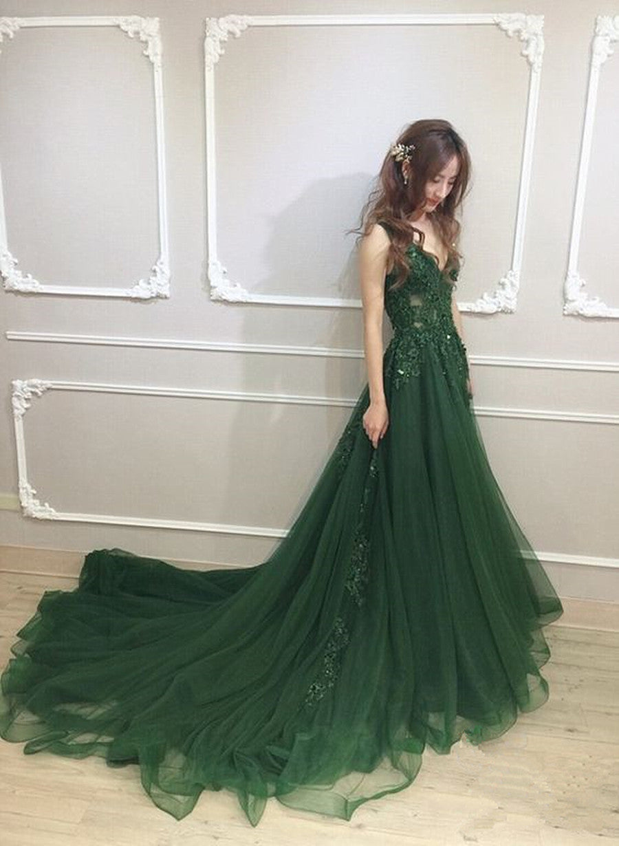 Vestido de fiesta verde oscuro con escote en V, encaje y cuentas en la espalda baja 