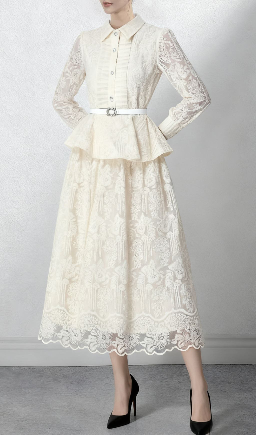Iikka Elegant Lace Long Sleeve Midi Dress