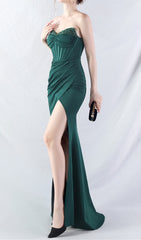 Stunning Chizue Emerald Green Strapless Corset Maxi Gown