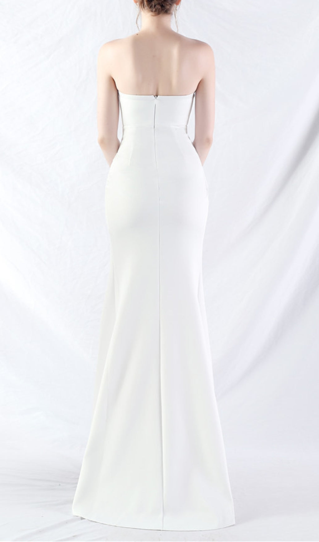 Chizue Elegant White Strapless Corset Maxi Gown with Thigh Slit