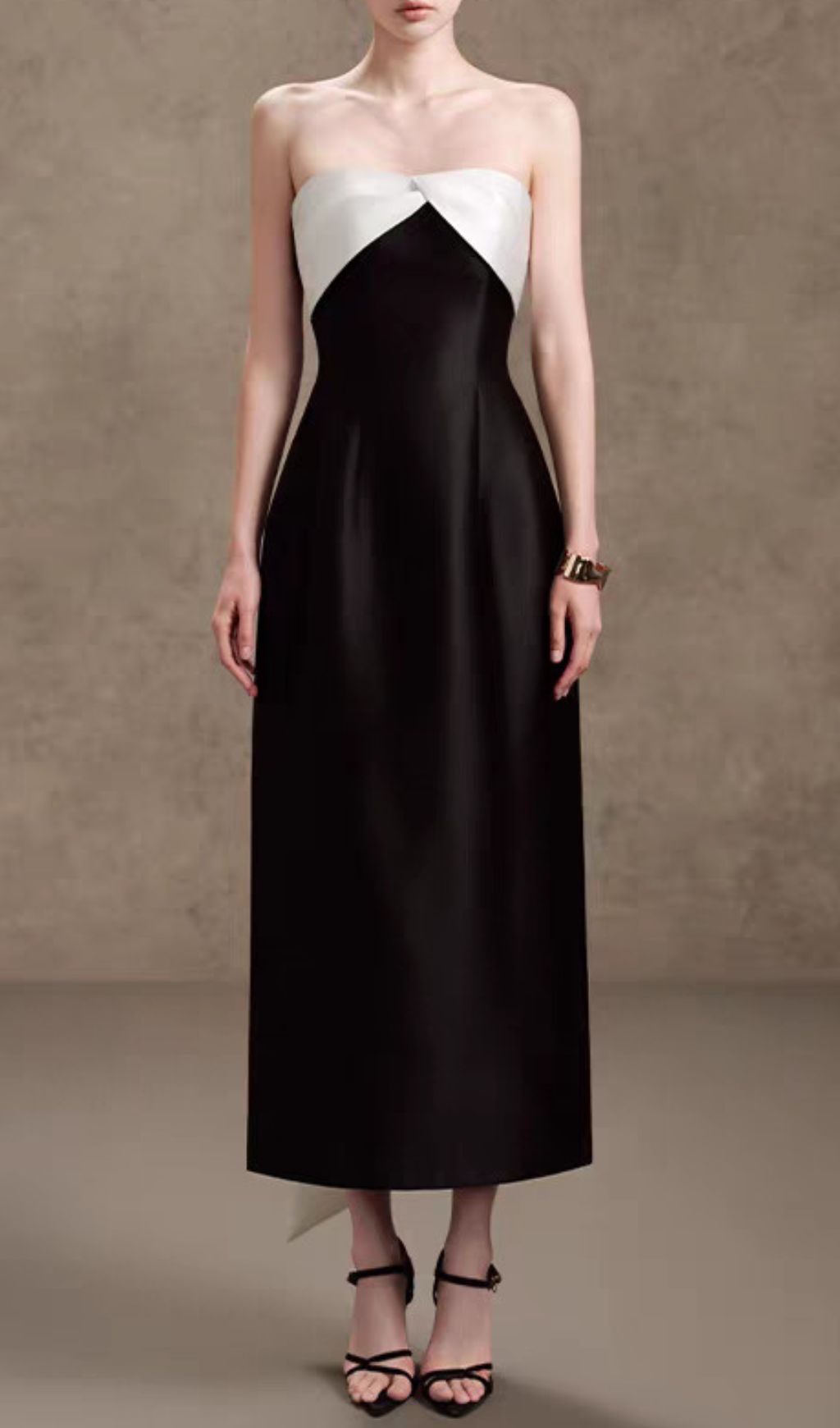 Hamlet Black Strapless Midi Dress