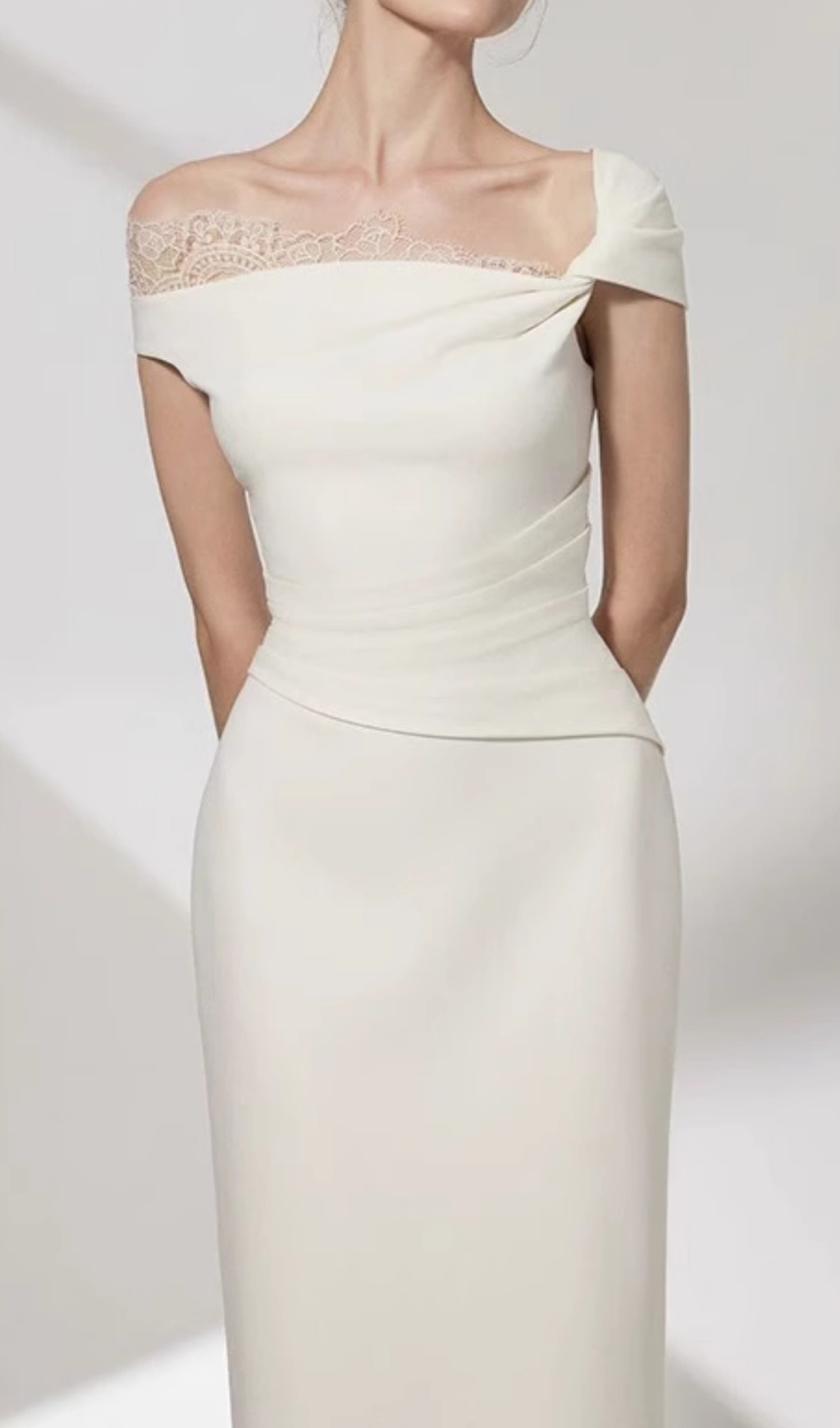 Giang Elegant White Asymmetrical Lace Shoulder Midi Dress