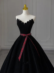 Black Velvet Ball Gown Pearls V-neckline Party Dress