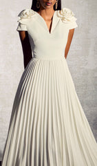 Cadhla Elegant Floral Appliqu V-Neck Pleated Maxi Dress