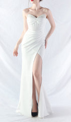 Chizue Elegant White Strapless Corset Maxi Gown with Thigh Slit