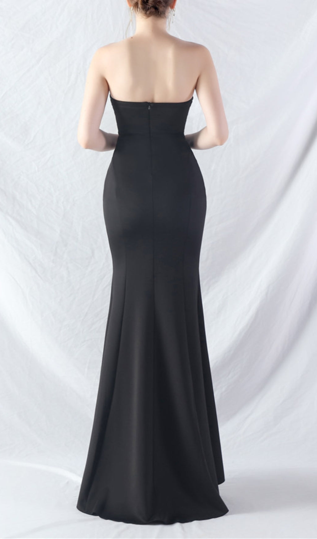 Chrina Timeless Black Strapless Ruched Mermaid Gown