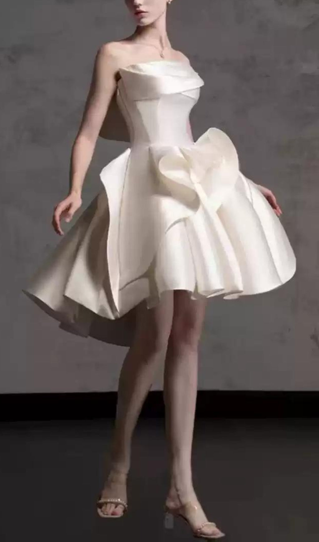 Beste Luxe White Strapless Mini Dress