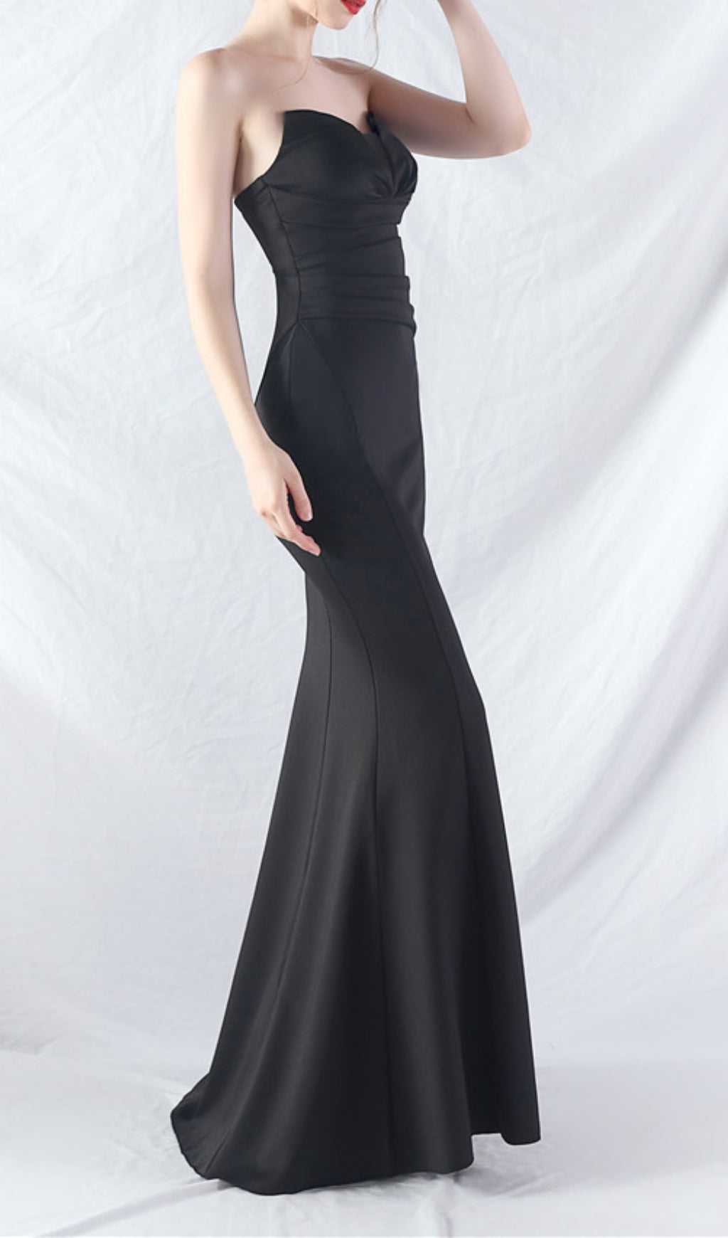 Chrina Timeless Black Strapless Ruched Mermaid Gown