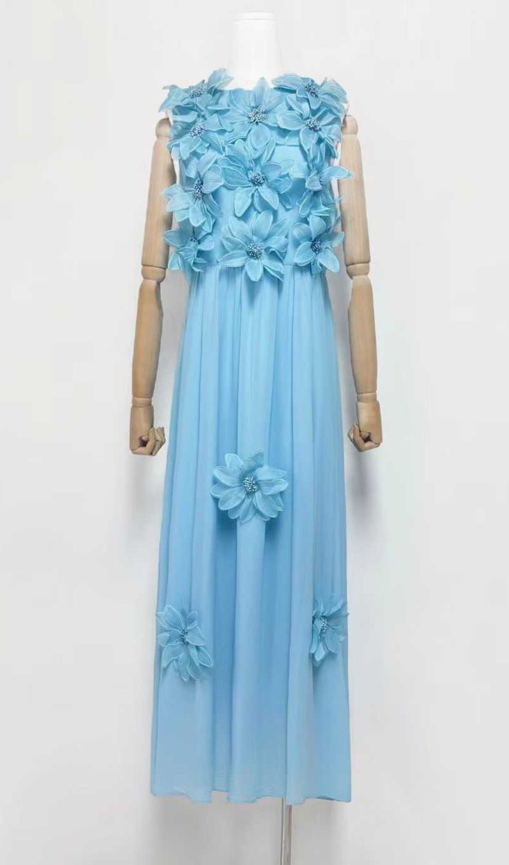 Garo Enchanting 3D Floral Midi Dress