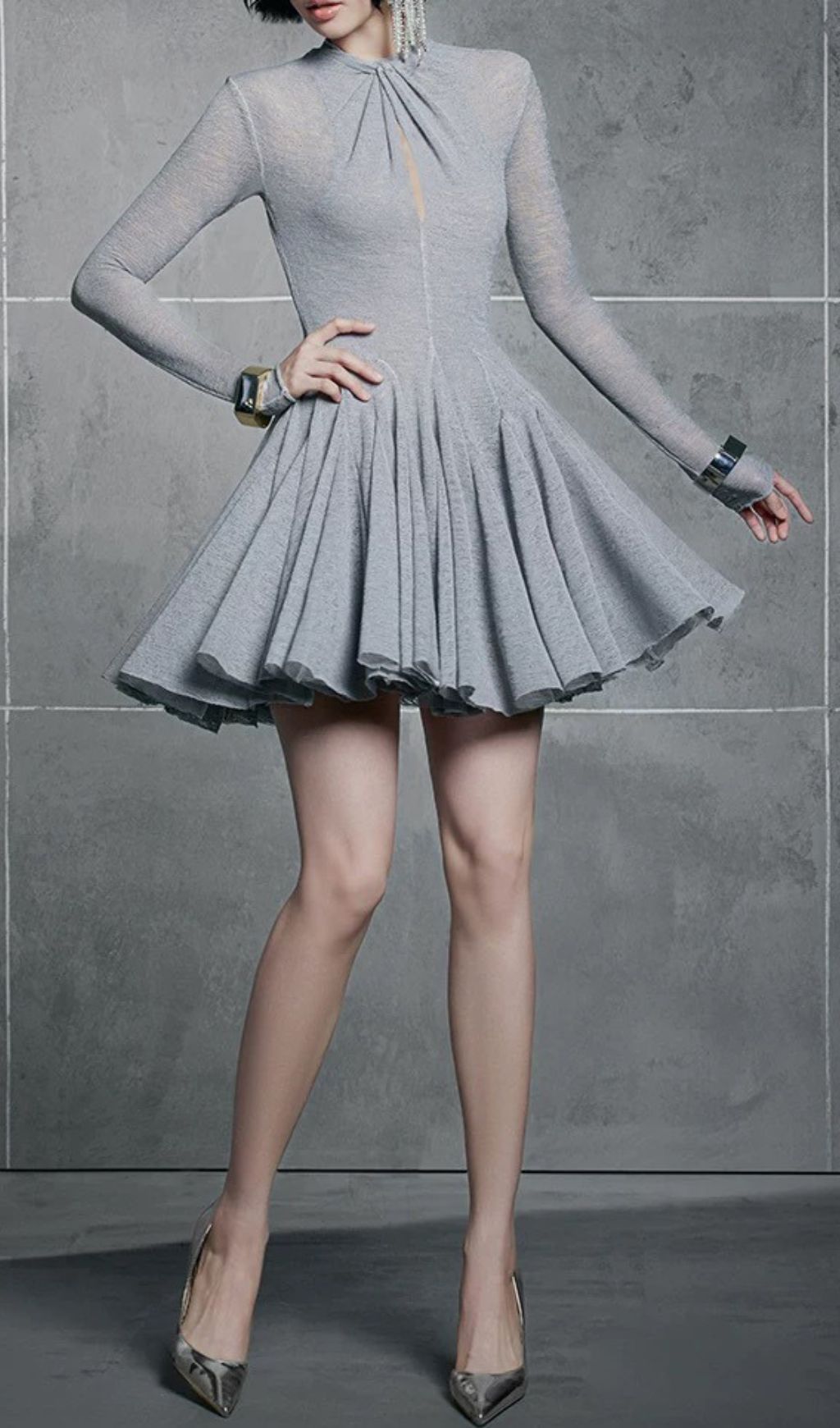 Hanako Chic Grey Long Sleeve Mini Dress