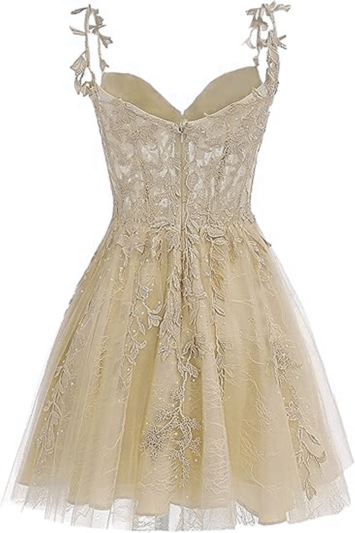 Lindo vestido corto de tul color champán con encaje para la fiesta de bienvenida 