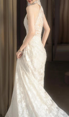 Dayanara Elegant Halter Neck White Lace Wedding Dress