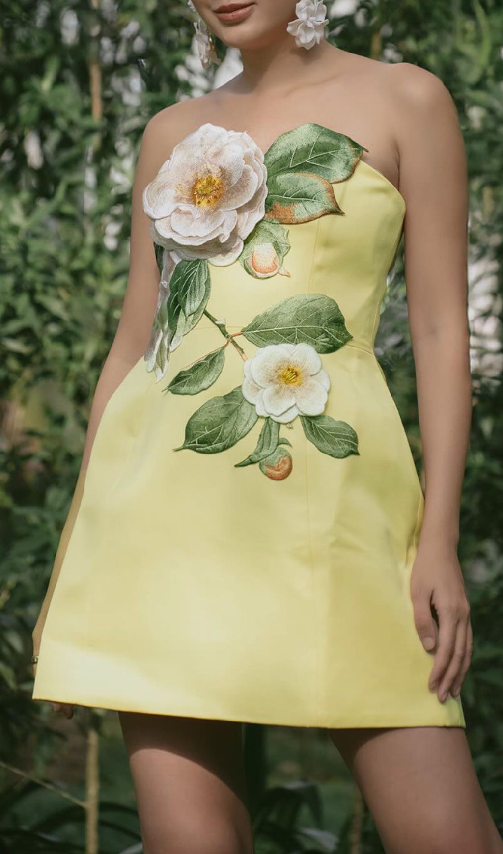 Gauri Strapless 3D Floral Mini Dress