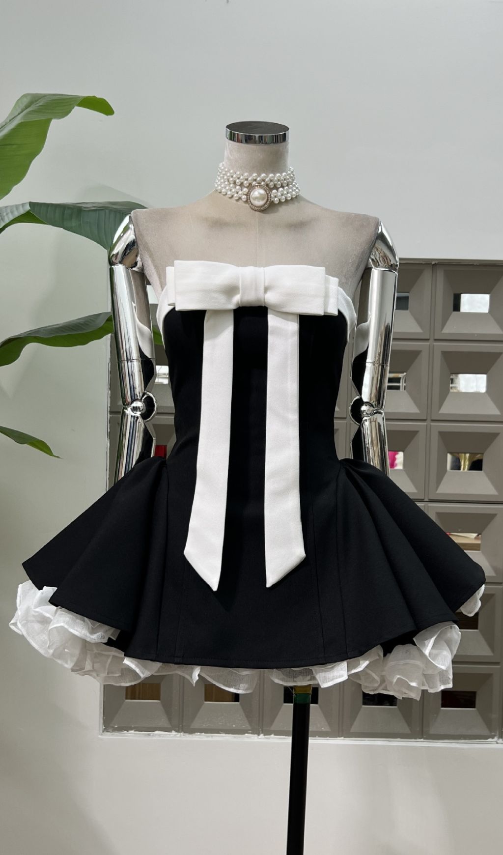 Hyde Strapless Bow Mini Dress